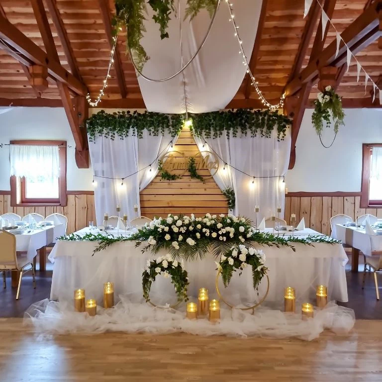 Dekoracje ślubne stół weselny